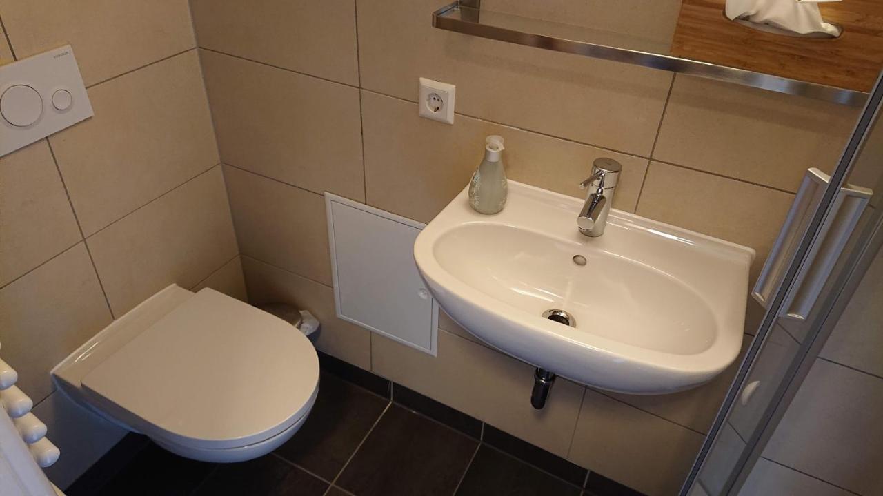 "Goethezimmer" - Auf Dem Dach Der Notenbank Weimar  Ngoại thất bức ảnh